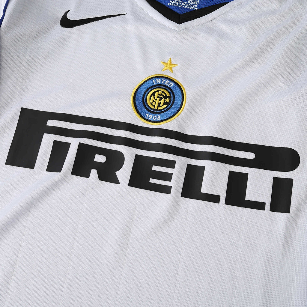 Inter Milan - Retro Away 2004/05 Jersey