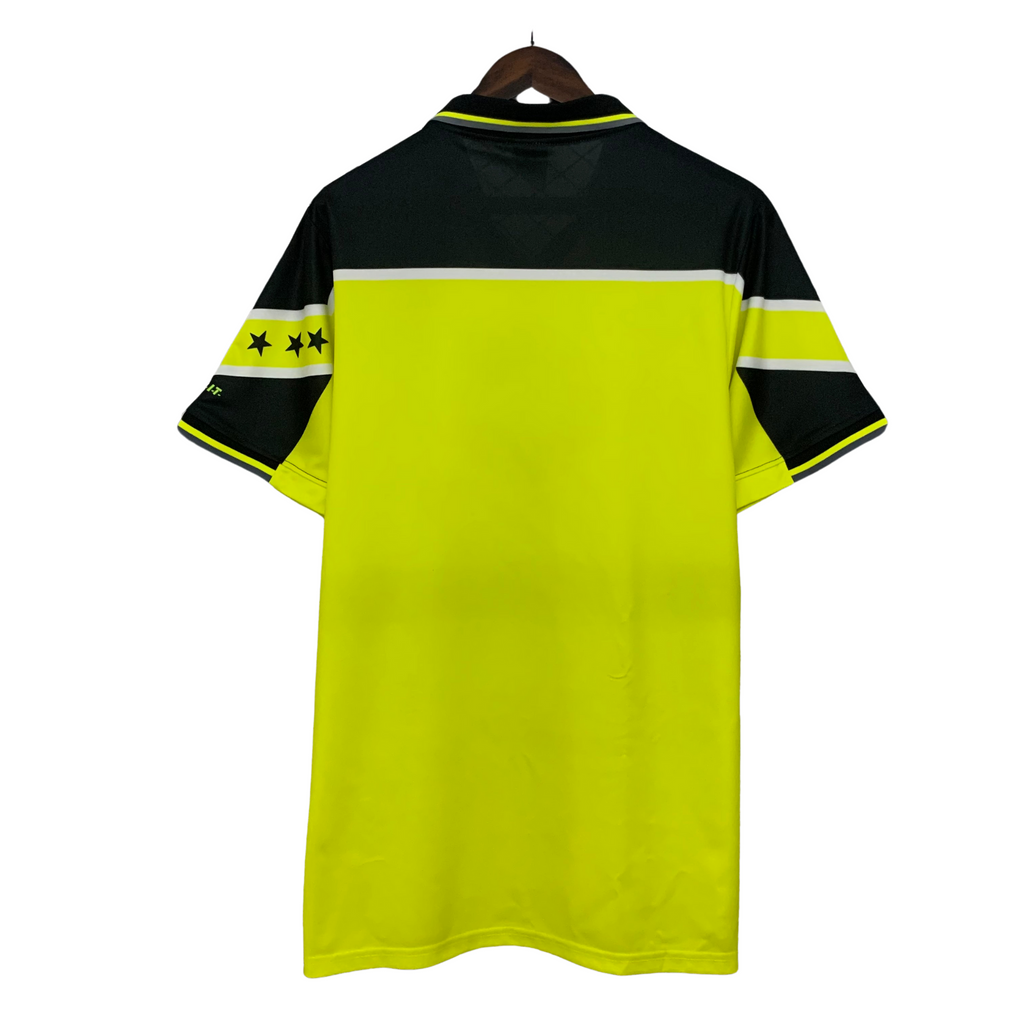 Camiseta retro del Borussia Dortmund de la final de la Champions League 96/97 