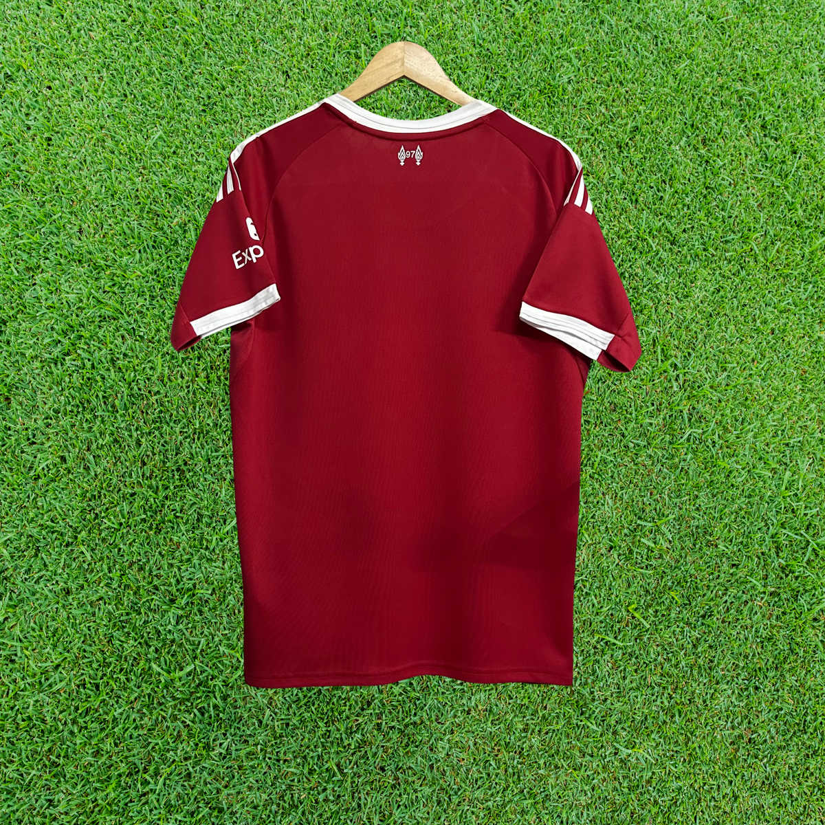 Camiseta local del Liverpool FC 25/26, versión para aficionados 