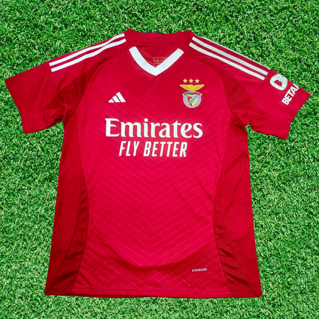 Camiseta local del SL Benfica 24/25, versión para aficionados 