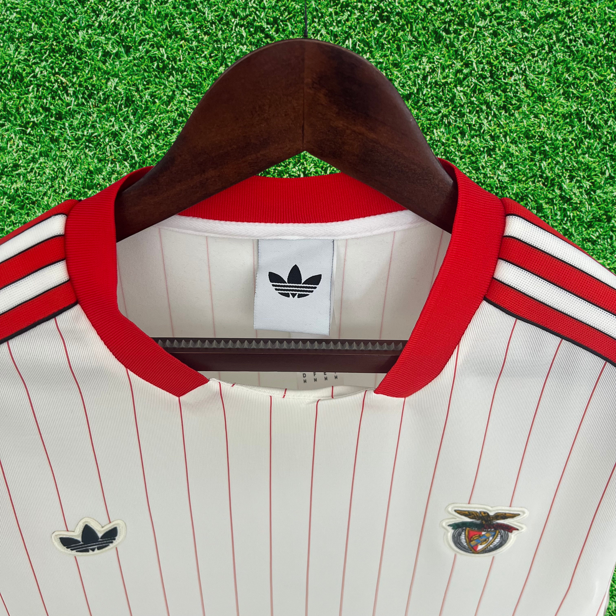 SL Benfica Special 25/26 Retro Jersey 