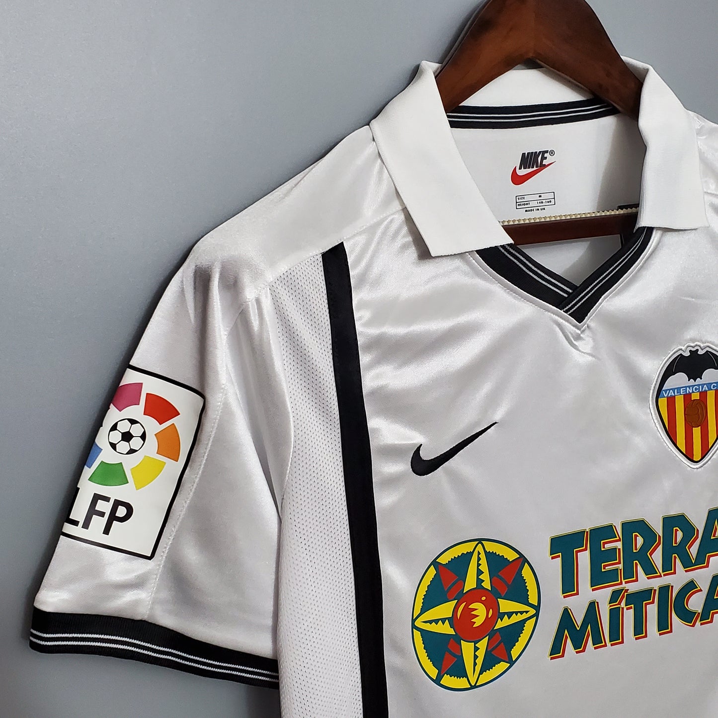 Camiseta Retro Valencia Local 2000/2001