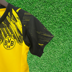Kit Borussia Dortmund I 25/26 Infantil