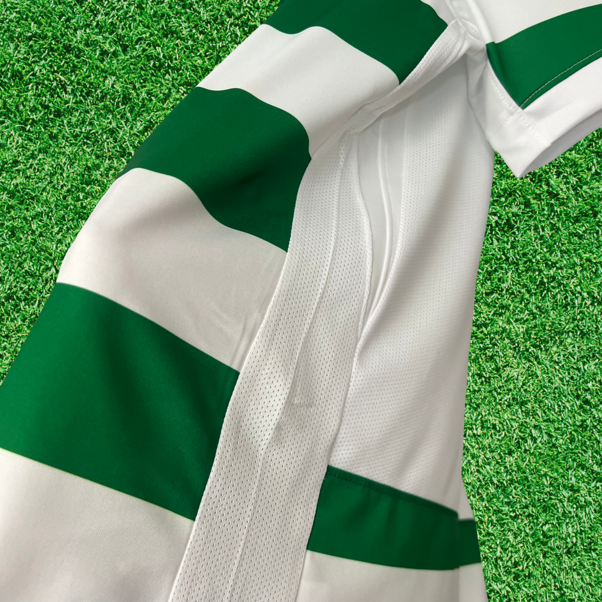 Camiseta local del Sporting CP 25/26, versión para aficionados 