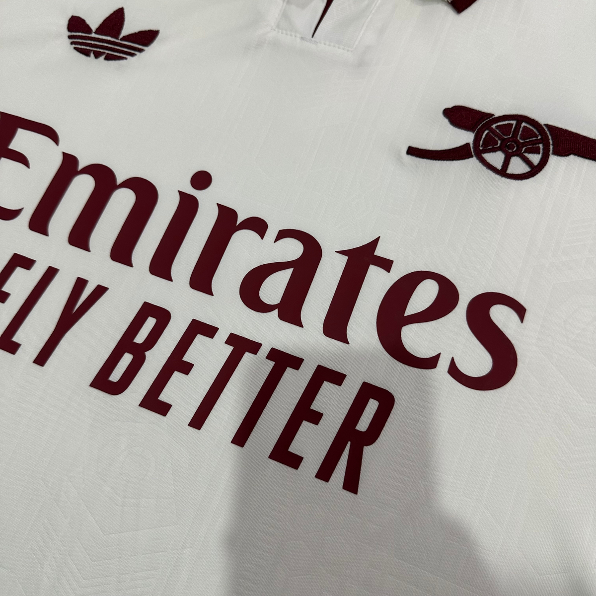 Camiseta de la tercera equipación del Arsenal 25/26, versión para aficionados 