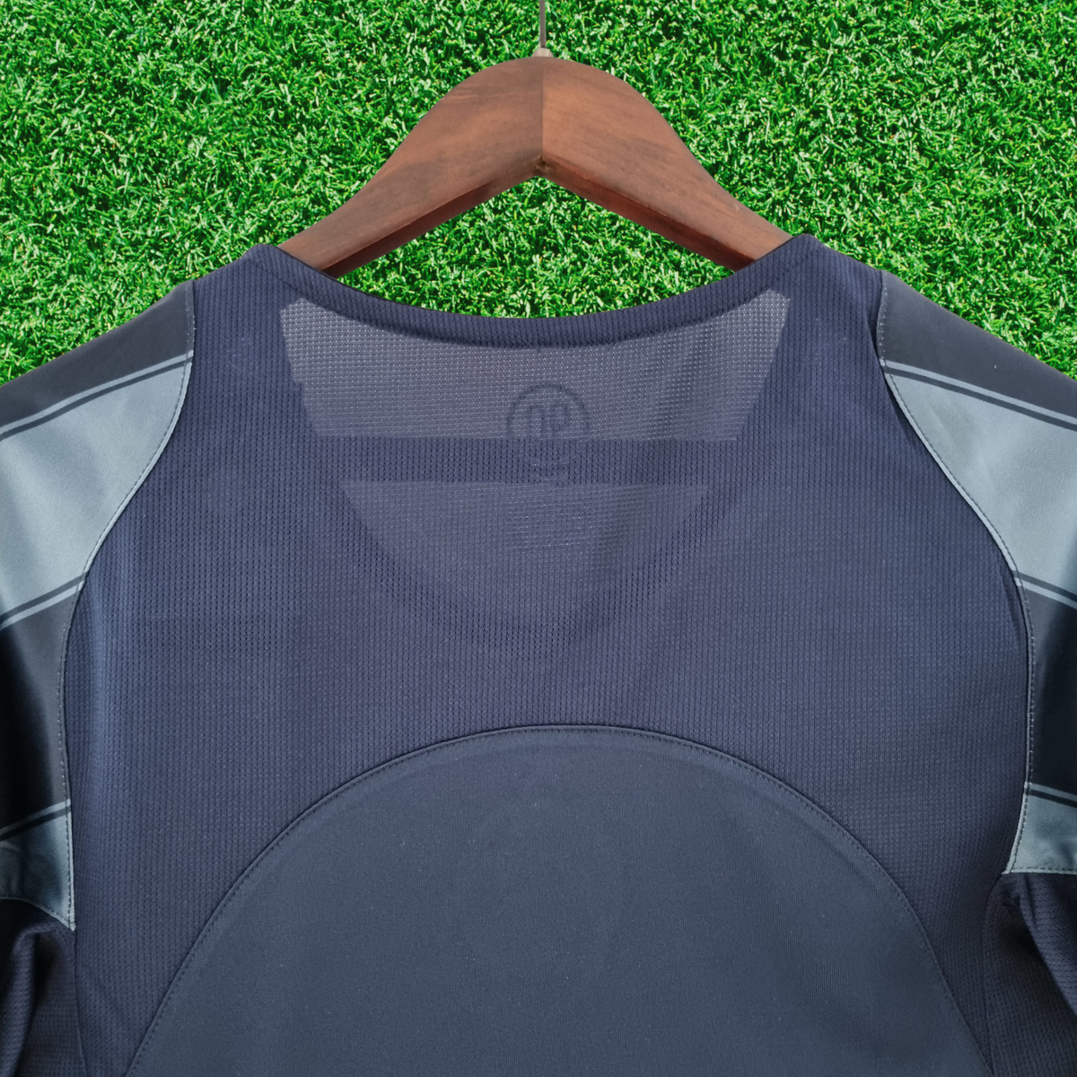 Camiseta retro de la tercera equipación del Inter de Milán 04/05 