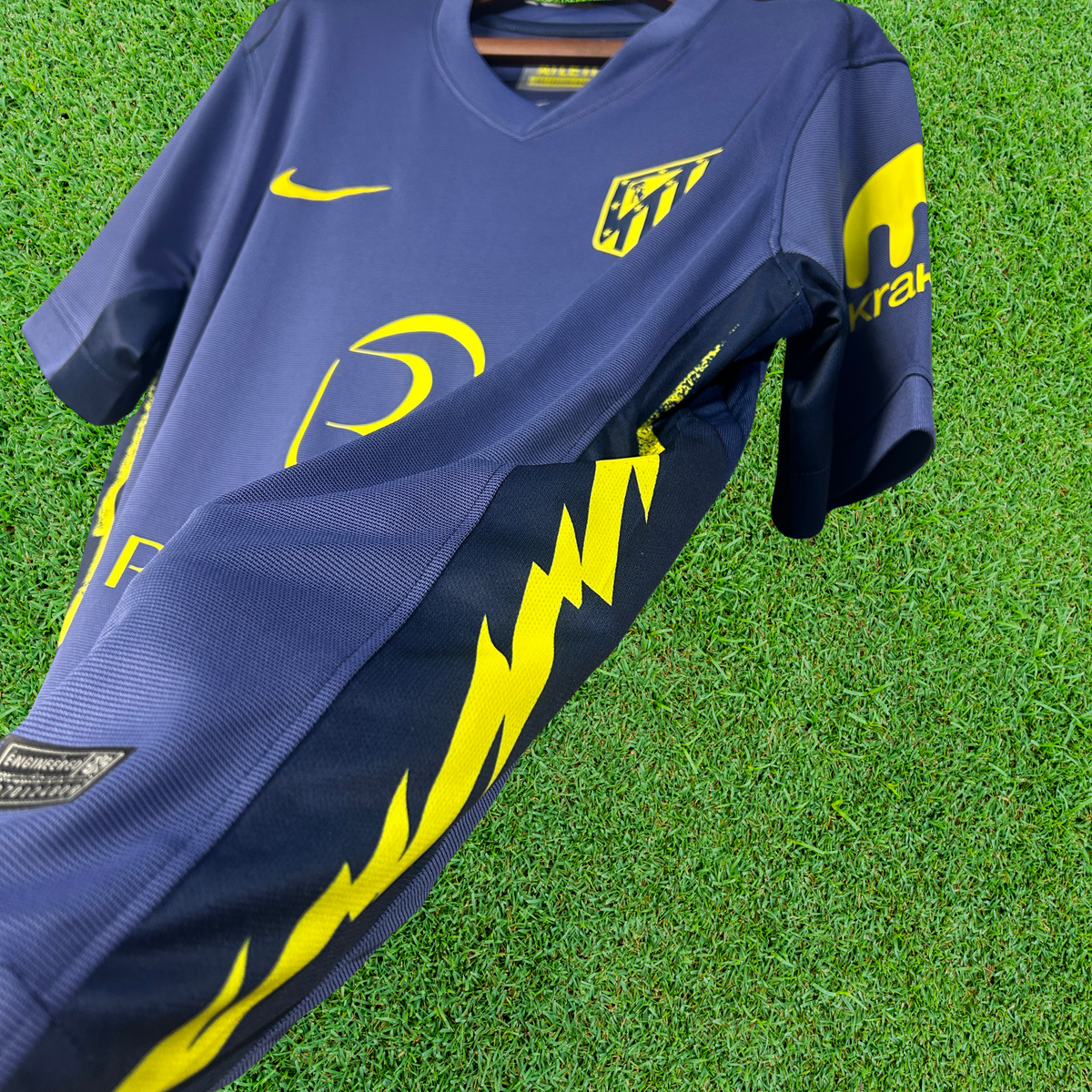 Atlético Madrid Away Jersey 25/26 Fan Version