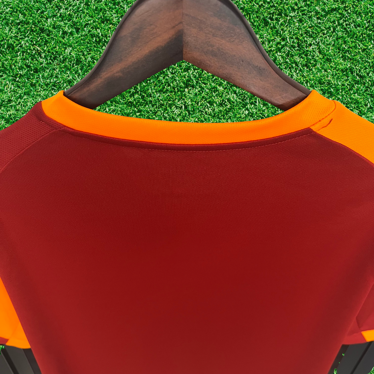 Camiseta local del Galatasaray 25/26, versión para aficionados 