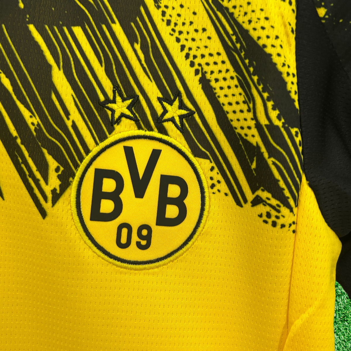 Kit Borussia Dortmund I 25/26 Infantil