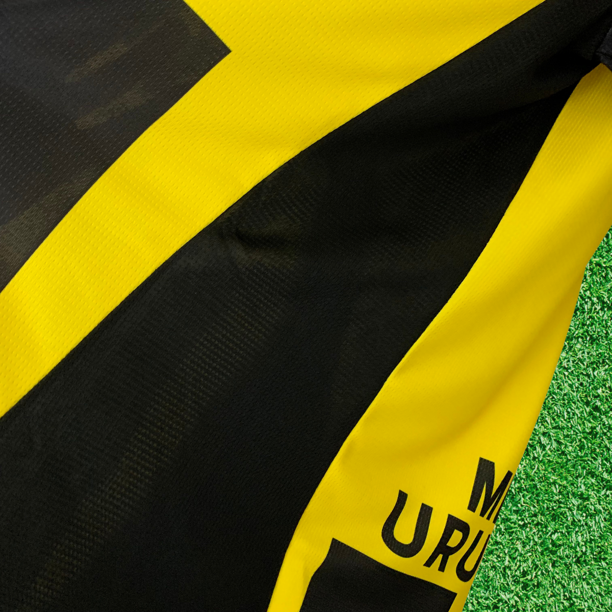Camiseta Peñarol Local 25/26 Versión Fan 