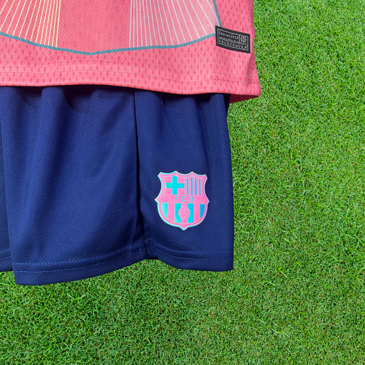 Kit Barcelona Rosa 25/26 Infantil