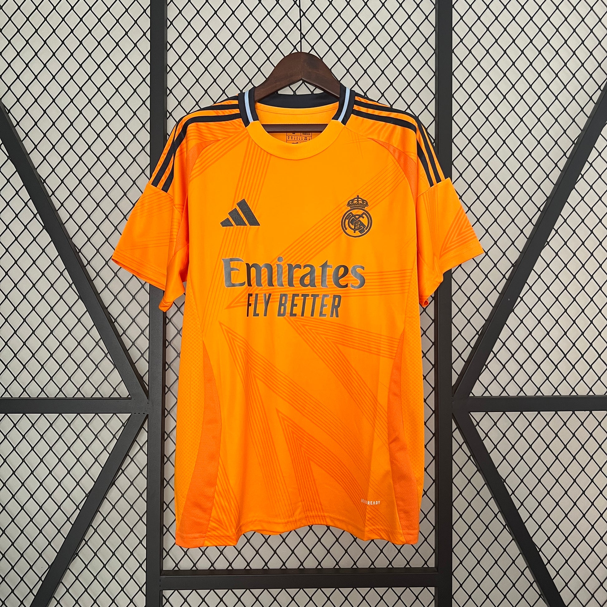 Camiseta Real Madrid Segunda Equipación 2024/2025