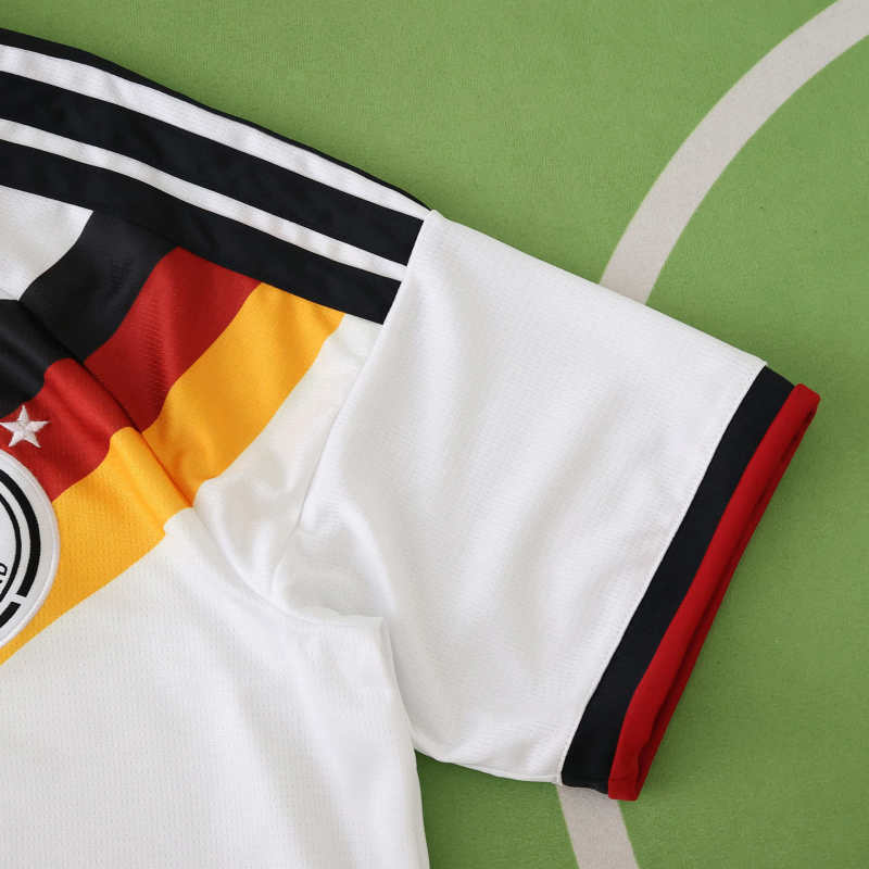 Camiseta n.° 6 de KIMMICH para el Mundial de Alemania 2026