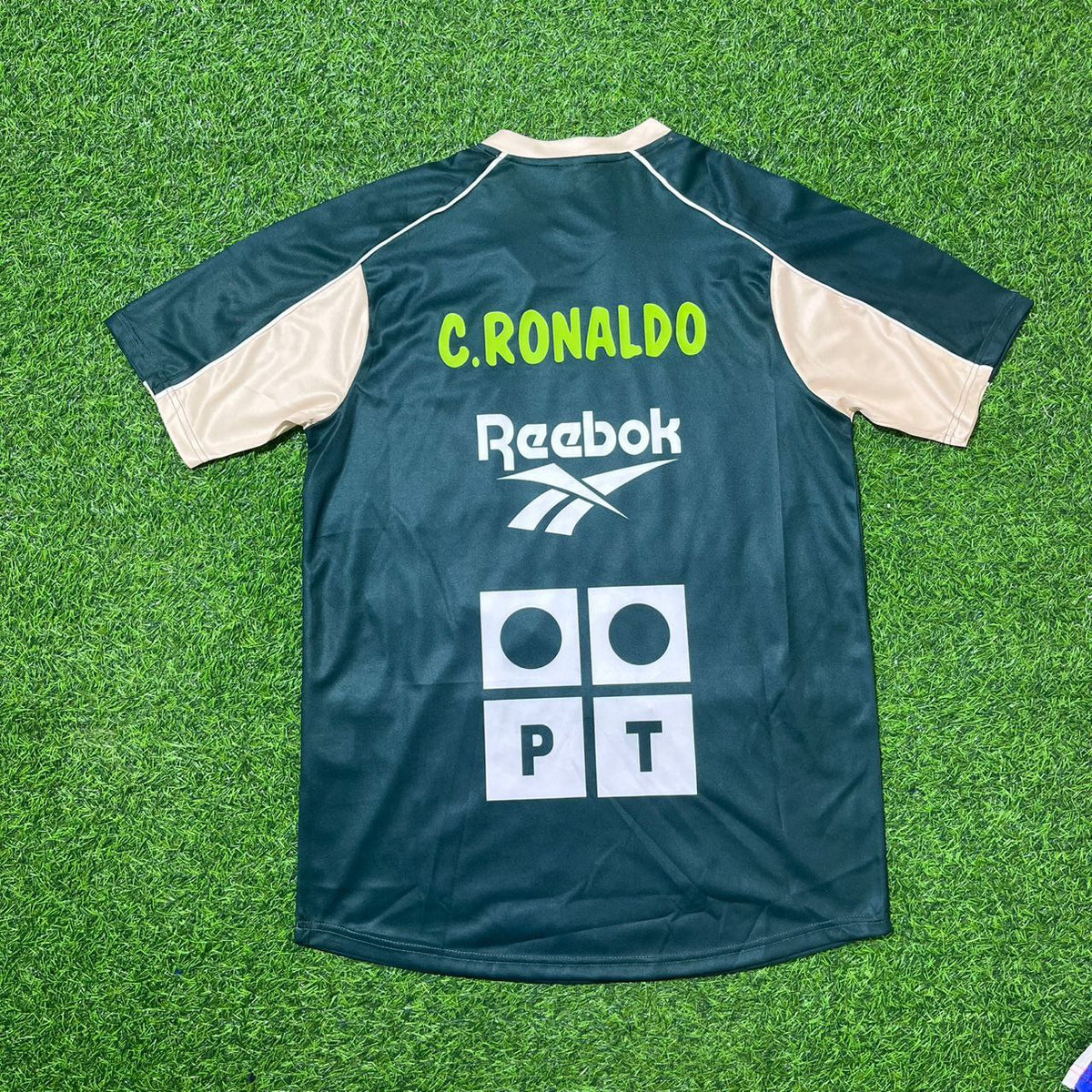 Cristiano Ronaldo Sporting Lisbon Retro Football Jersey Kit