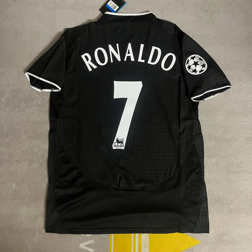 Cristiano Ronaldo Manchester United 2003 2004 Retro Black Jersey Trikot